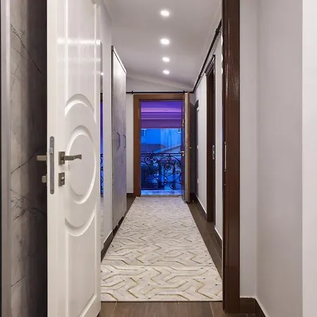 Ξενοδοχείο με διαμερίσματα Tarabya 2*